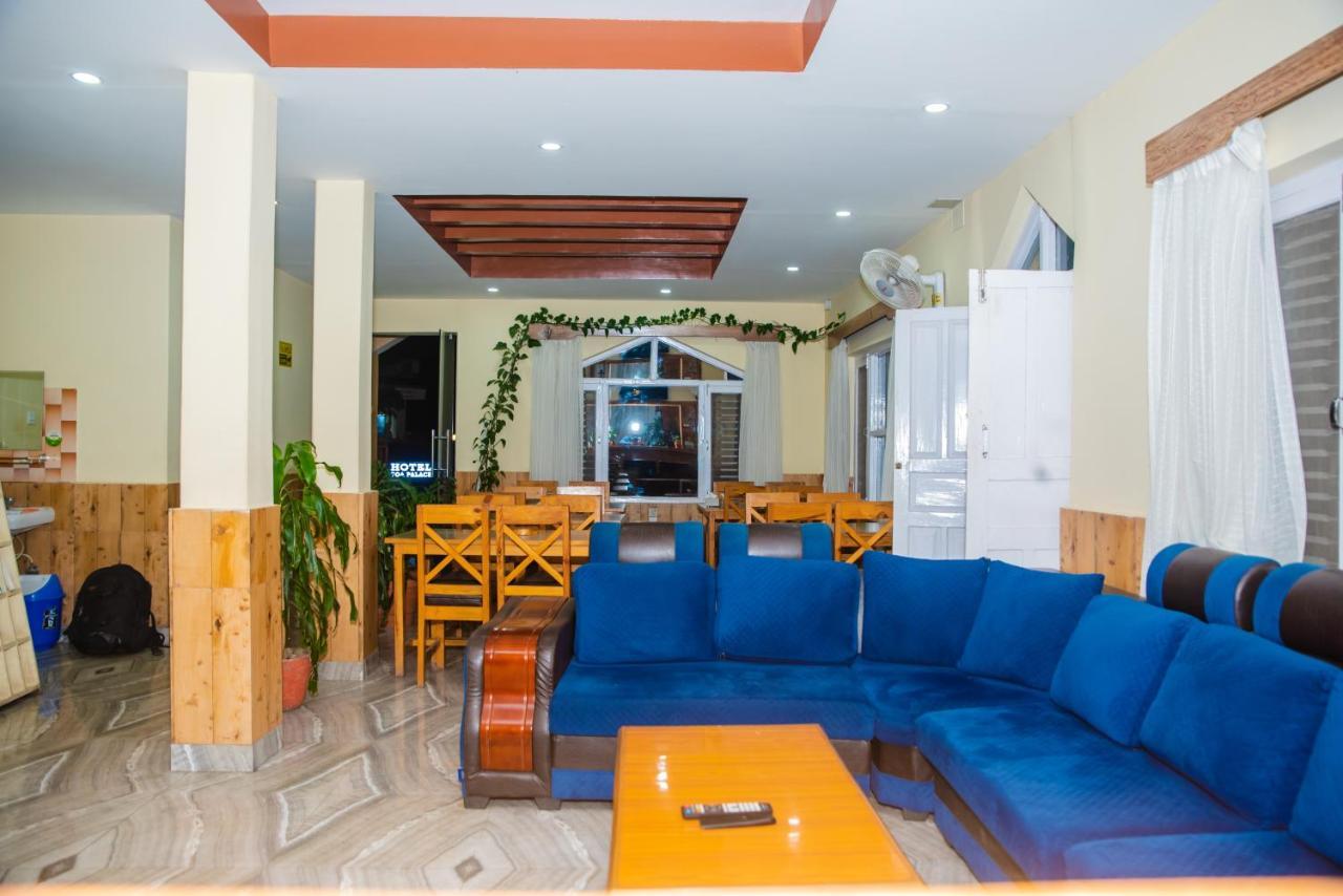 Hotel Olympus Pokhara Exteriör bild